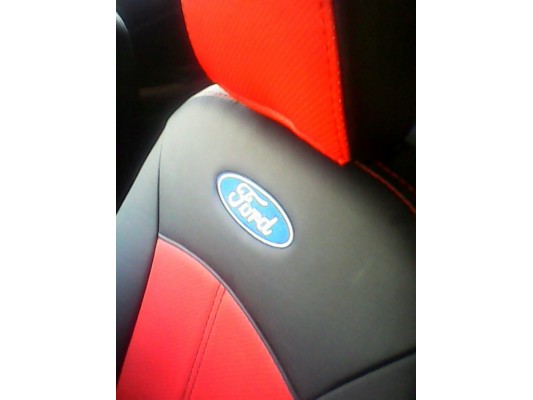 Авточехлы на Ford EcoSport