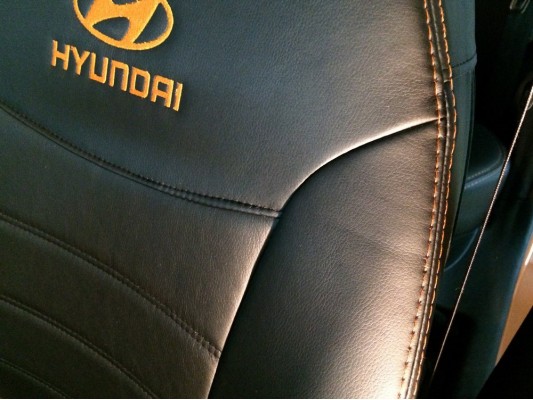 Авточехлы на Hyundai Solaris