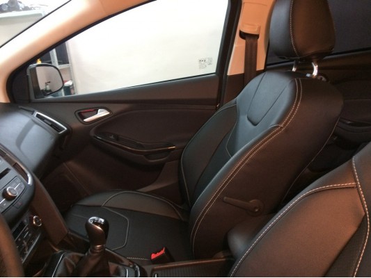 Каркасные авточехлы на Ford Focus 3 рестайлинг